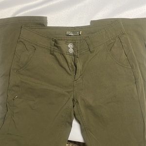 Prana Hiking Pants. Size 6. Olive green.